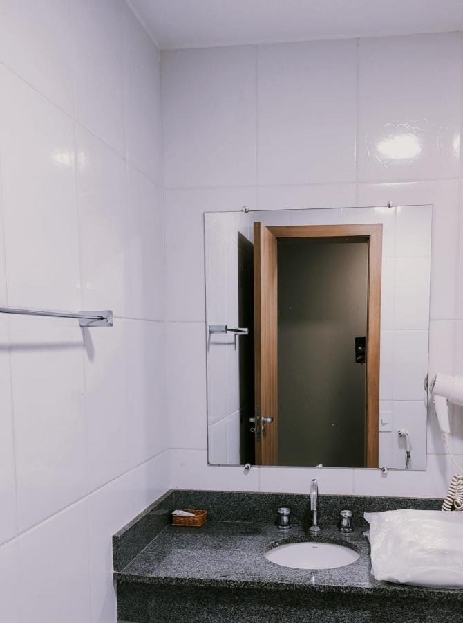 Esplanada Brasilia Hotel E Eventos Экстерьер фото