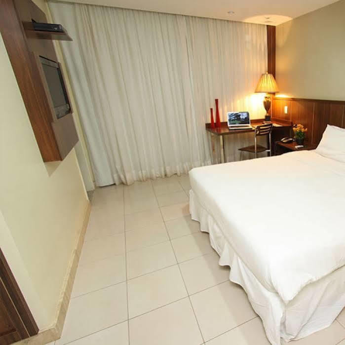 Esplanada Brasilia Hotel E Eventos Экстерьер фото